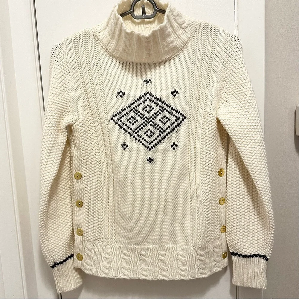 The Reeds J. Crew Turtleneck Cream Sweater Womens XS Gold Button Fair Isle Wool